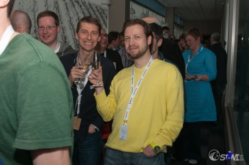 Zeitvertreib beim Anstehen