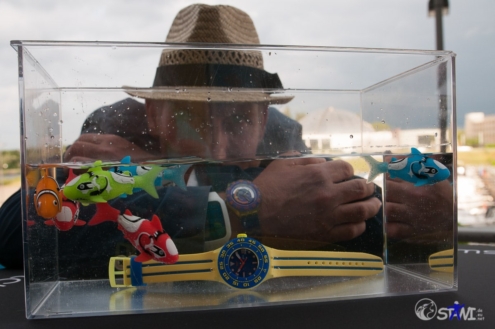 Jörg hinter dem Aquarium