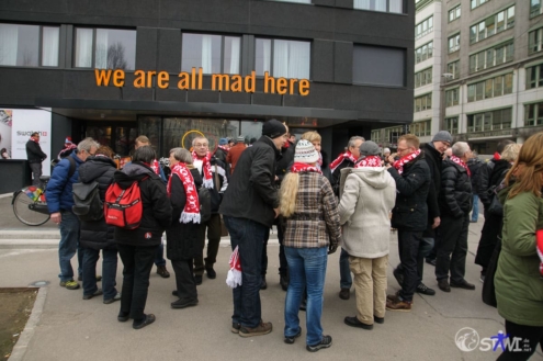 Bisschen verrückt sind Swatch Member auch. Der Hotel Slogan passt somit.