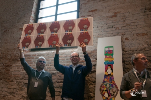 Die Rückseiten Varianten der OurSwatch Quattro.