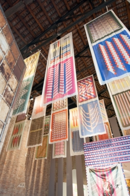 Grafiken von Sigrid Calon.